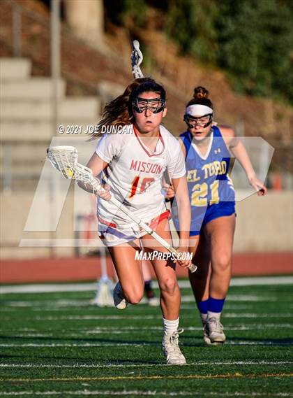Thumbnail 3 in El Toro @ Mission Viejo photogallery.