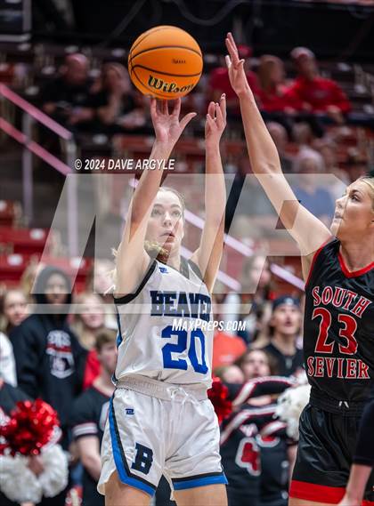 Thumbnail 3 in Beaver vs. South Sevier (UHSAA 2A Quarterfinal) photogallery.