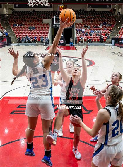 Thumbnail 3 in Beaver vs. South Sevier (UHSAA 2A Quarterfinal) photogallery.
