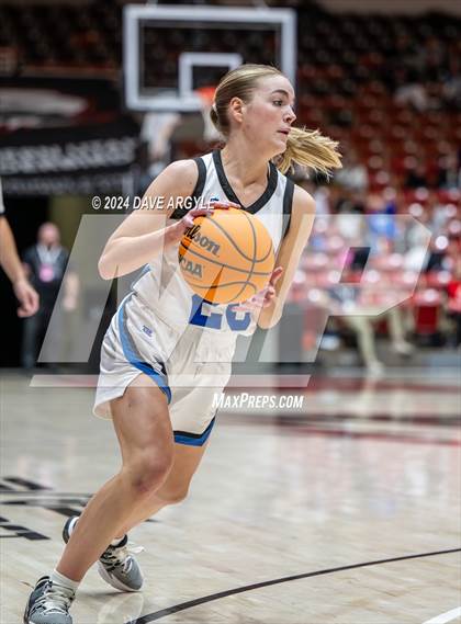 Thumbnail 3 in Beaver vs. South Sevier (UHSAA 2A Quarterfinal) photogallery.