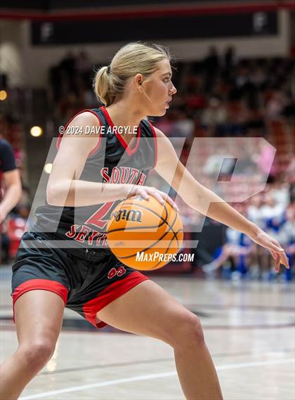 Thumbnail 1 in Beaver vs. South Sevier (UHSAA 2A Quarterfinal) photogallery.
