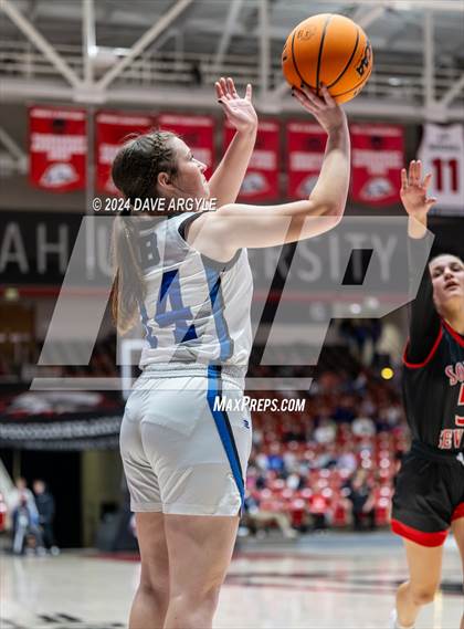 Thumbnail 3 in Beaver vs. South Sevier (UHSAA 2A Quarterfinal) photogallery.