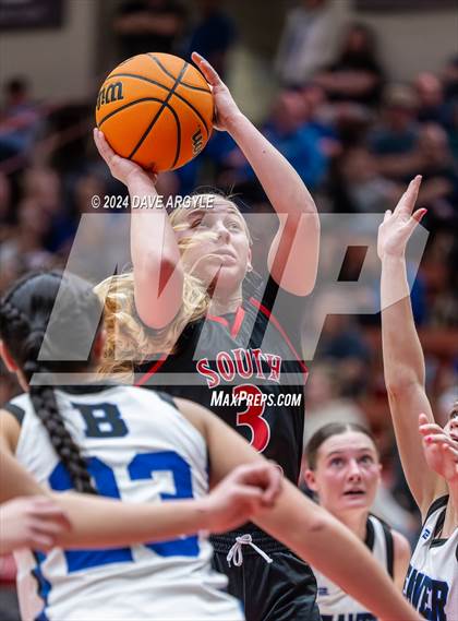 Thumbnail 3 in Beaver vs. South Sevier (UHSAA 2A Quarterfinal) photogallery.