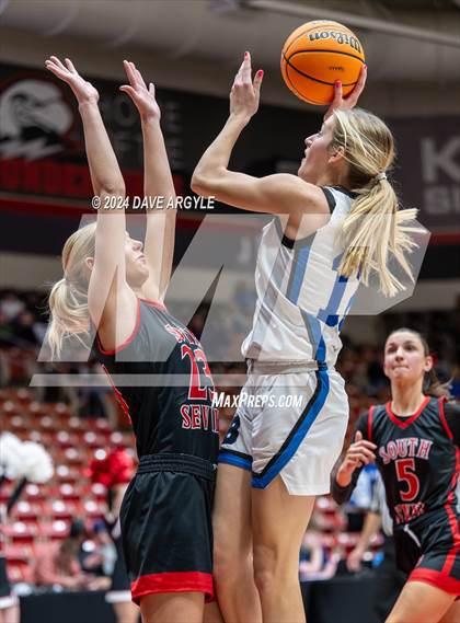Thumbnail 1 in Beaver vs. South Sevier (UHSAA 2A Quarterfinal) photogallery.