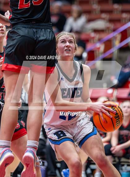 Thumbnail 3 in Beaver vs. South Sevier (UHSAA 2A Quarterfinal) photogallery.