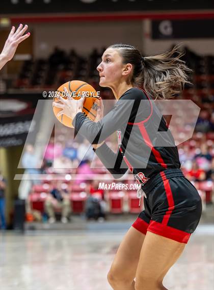 Thumbnail 3 in Beaver vs. South Sevier (UHSAA 2A Quarterfinal) photogallery.