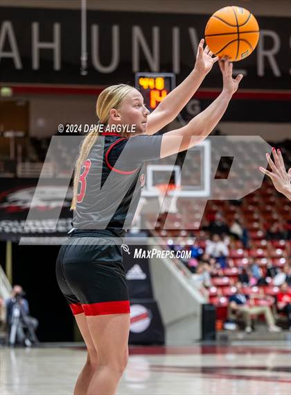 Thumbnail 1 in Beaver vs. South Sevier (UHSAA 2A Quarterfinal) photogallery.