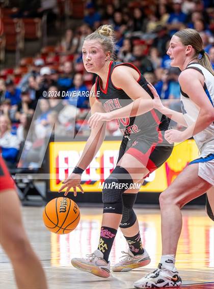 Thumbnail 1 in Beaver vs. South Sevier (UHSAA 2A Quarterfinal) photogallery.