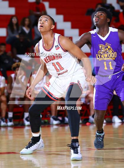 Thumbnail 3 in Lynwood vs. Redondo Union (Ryse Williams/Pac Shores Tournament) photogallery.