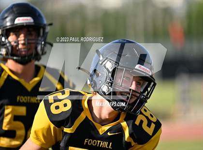 Thumbnail 3 in Villa Park @ Foothill photogallery.
