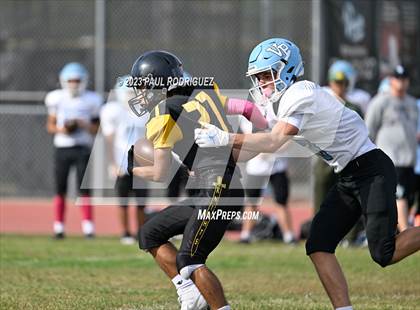 Thumbnail 2 in Villa Park @ Foothill photogallery.