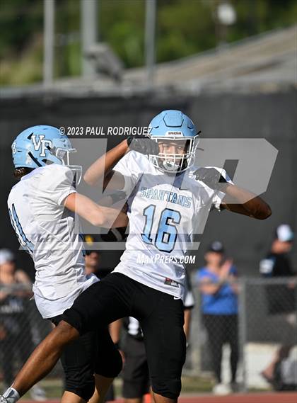 Thumbnail 1 in Villa Park @ Foothill photogallery.