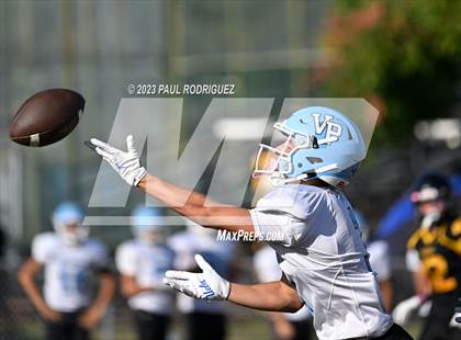 Thumbnail 1 in Villa Park @ Foothill photogallery.