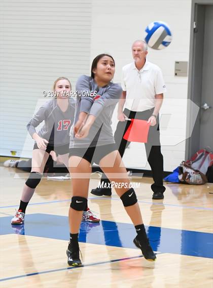 Thumbnail 2 in Horizon Honors vs. Valley Lutheran (Desert Classic) photogallery.