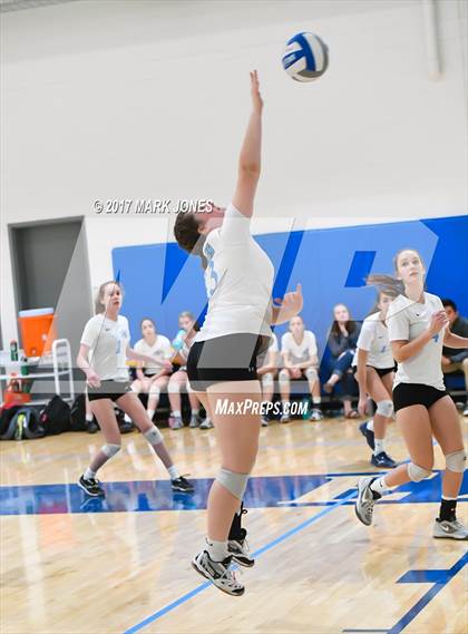 Thumbnail 2 in Horizon Honors vs. Valley Lutheran (Desert Classic) photogallery.
