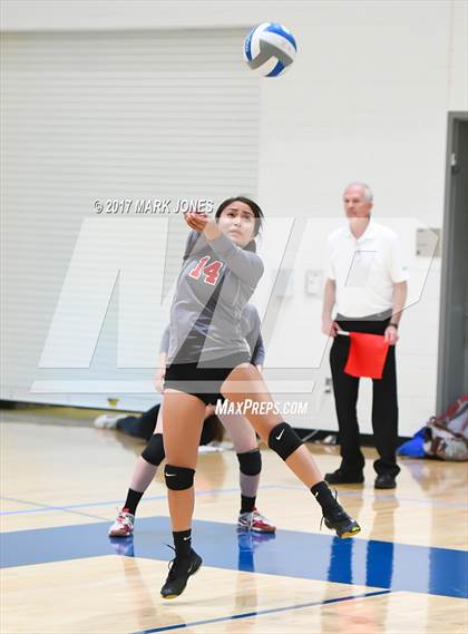 Thumbnail 3 in Horizon Honors vs. Valley Lutheran (Desert Classic) photogallery.
