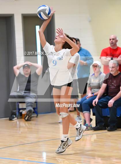Thumbnail 3 in Horizon Honors vs. Valley Lutheran (Desert Classic) photogallery.