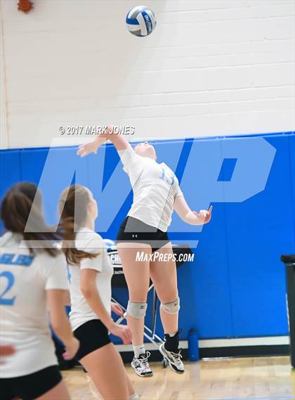 Thumbnail 3 in Horizon Honors vs. Valley Lutheran (Desert Classic) photogallery.