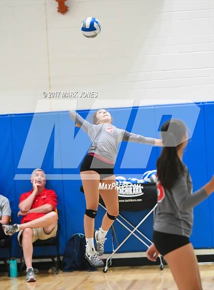 Thumbnail 2 in Horizon Honors vs. Valley Lutheran (Desert Classic) photogallery.
