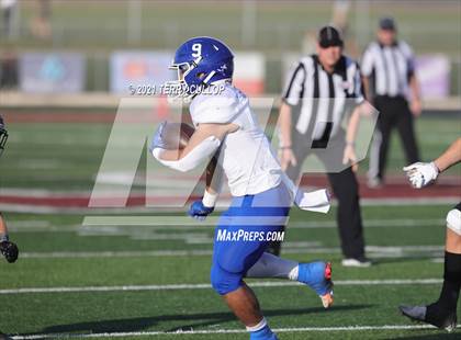 Thumbnail 2 in Bingham vs. Lone Peak (UHSAA 6A Quarterfinal) photogallery.