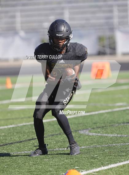 Thumbnail 2 in Bingham vs. Lone Peak (UHSAA 6A Quarterfinal) photogallery.