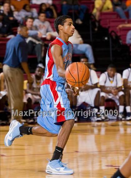 Thumbnail 1 in Hirschi vs. Arlington Heights (Fantasy of Lights Tournament) photogallery.