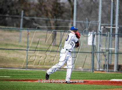 Thumbnail 2 in Vandegrift vs North Lamar photogallery.