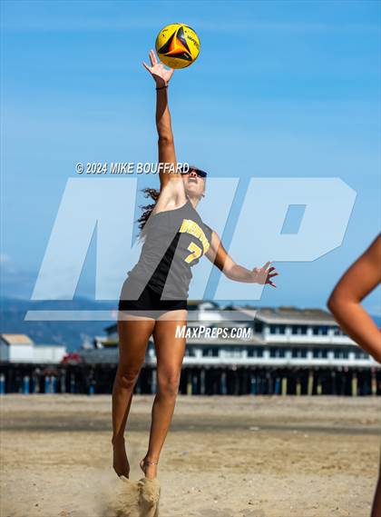Thumbnail 1 in Ventura @ Santa Barbara photogallery.