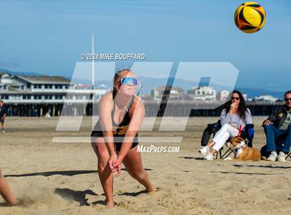 Thumbnail 3 in Ventura @ Santa Barbara photogallery.