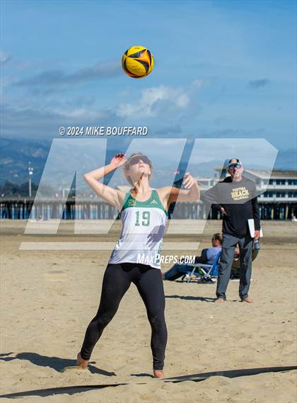 Thumbnail 3 in Ventura @ Santa Barbara photogallery.