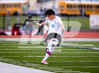 Thumbnail 2 in Sultana vs. Bishop Amat (CIF SS D1 Final) photogallery.