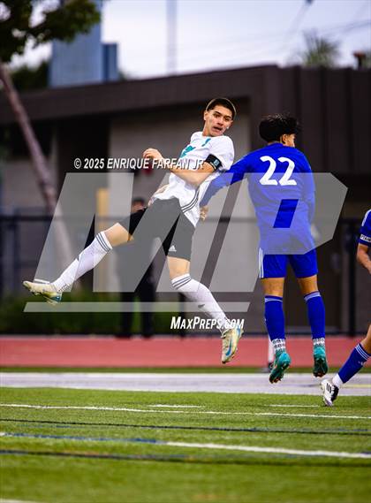 Thumbnail 1 in Sultana vs. Bishop Amat (CIF SS D1 Final) photogallery.