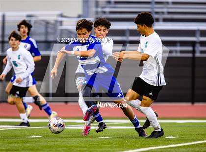 Thumbnail 1 in Sultana vs. Bishop Amat (CIF SS D1 Final) photogallery.