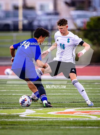 Thumbnail 1 in Sultana vs. Bishop Amat (CIF SS D1 Final) photogallery.