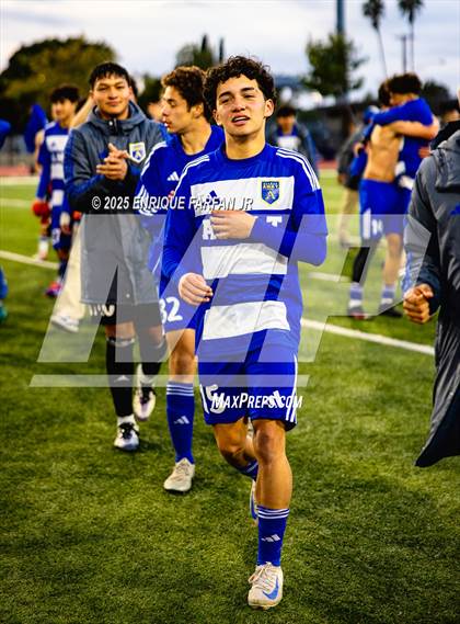 Thumbnail 1 in Sultana vs. Bishop Amat (CIF SS D1 Final) photogallery.