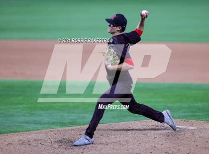 Thumbnail 2 in Marcus vs. Rockwall-Heath (Dragon Classic) photogallery.