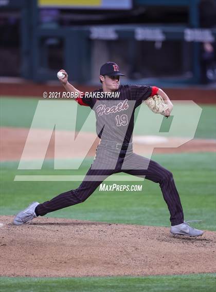 Thumbnail 2 in Marcus vs. Rockwall-Heath (Dragon Classic) photogallery.
