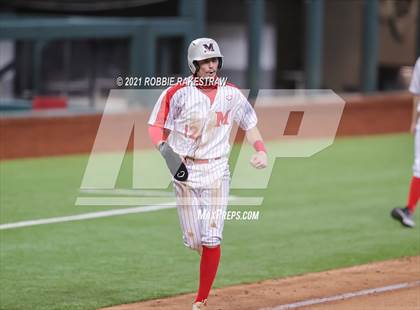 Thumbnail 3 in Marcus vs. Rockwall-Heath (Dragon Classic) photogallery.