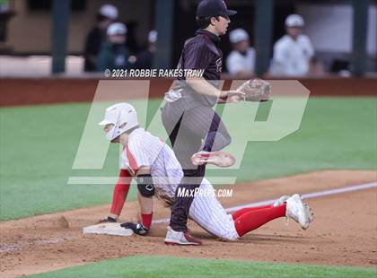 Thumbnail 3 in Marcus vs. Rockwall-Heath (Dragon Classic) photogallery.