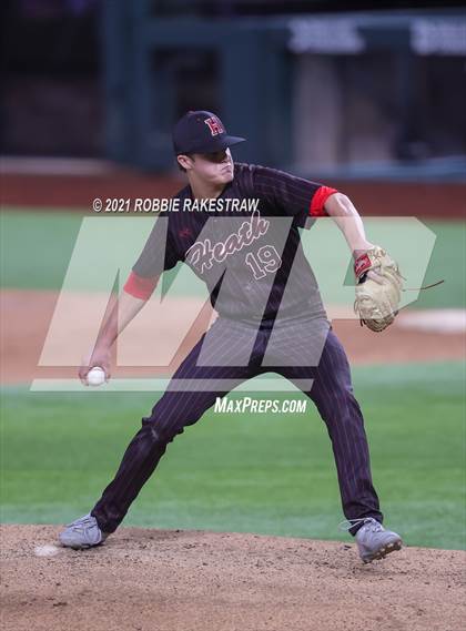 Thumbnail 1 in Marcus vs. Rockwall-Heath (Dragon Classic) photogallery.