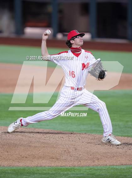 Thumbnail 1 in Marcus vs. Rockwall-Heath (Dragon Classic) photogallery.