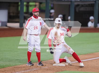 Thumbnail 2 in Marcus vs. Rockwall-Heath (Dragon Classic) photogallery.