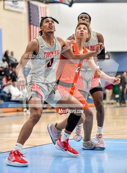 Thumbnail 1 in Pacifica Christian/Orange County vs. Etiwanda (CDM Beach Bash Tournament) photogallery.