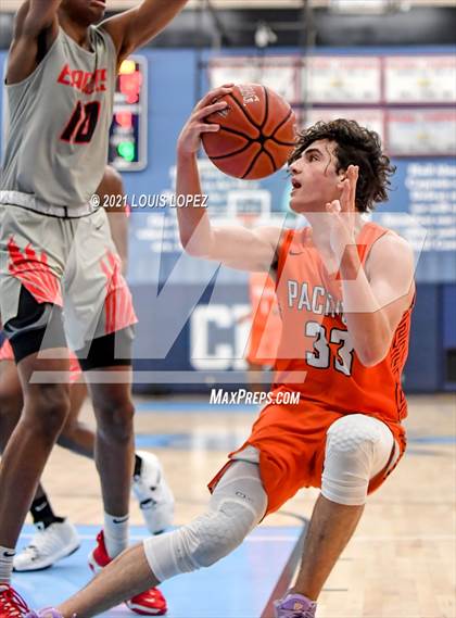 Thumbnail 3 in Pacifica Christian/Orange County vs. Etiwanda (CDM Beach Bash Tournament) photogallery.