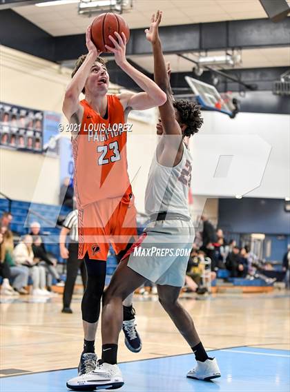 Thumbnail 2 in Pacifica Christian/Orange County vs. Etiwanda (CDM Beach Bash Tournament) photogallery.