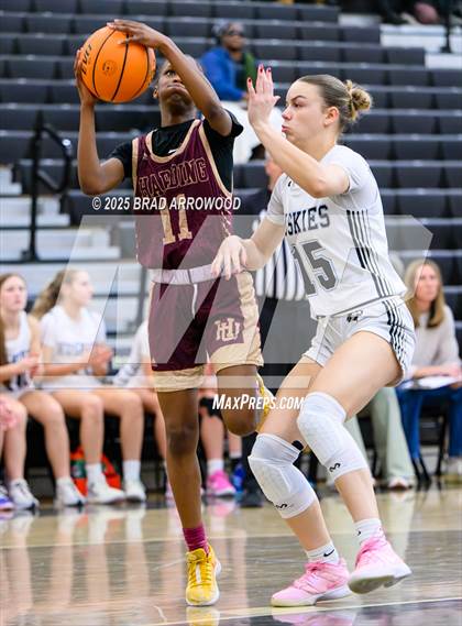 Thumbnail 1 in Harding University @ Hough photogallery.