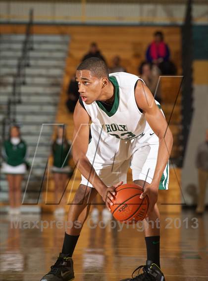 Thumbnail 2 in Holy Trinity vs. St. Anthony's (CHSAA Semifinal) photogallery.