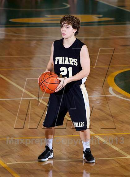 Thumbnail 3 in Holy Trinity vs. St. Anthony's (CHSAA Semifinal) photogallery.