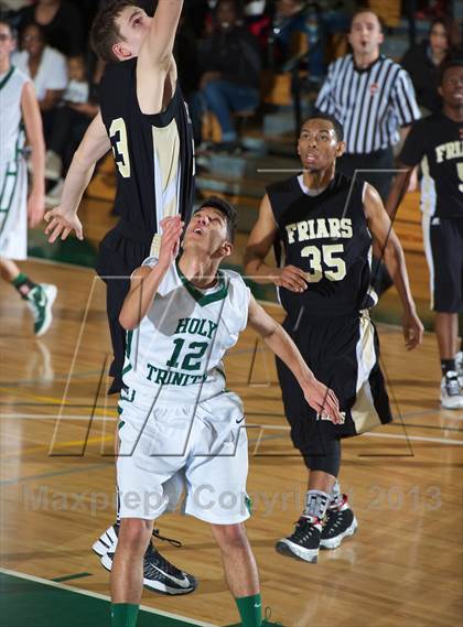 Thumbnail 1 in Holy Trinity vs. St. Anthony's (CHSAA Semifinal) photogallery.