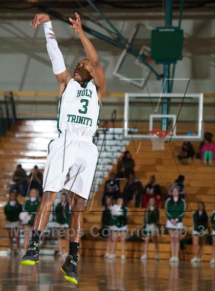 Thumbnail 1 in Holy Trinity vs. St. Anthony's (CHSAA Semifinal) photogallery.